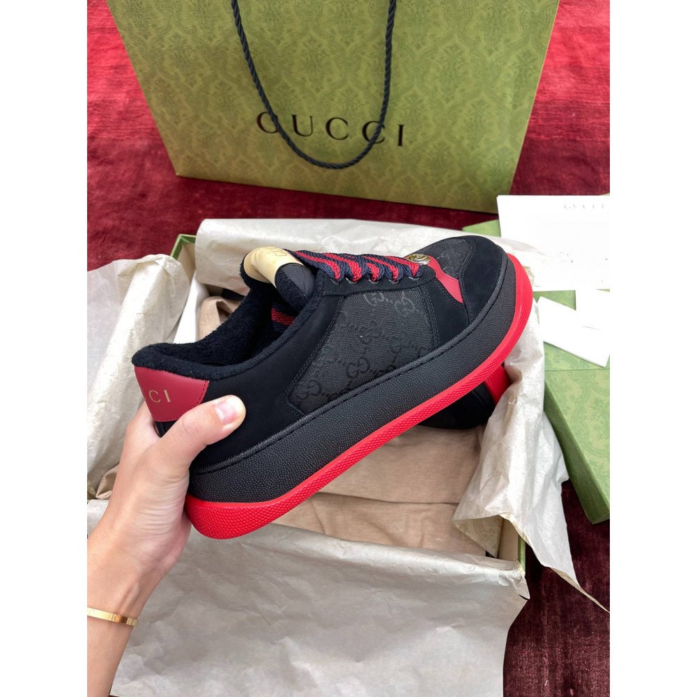 Screener Ponding shoes