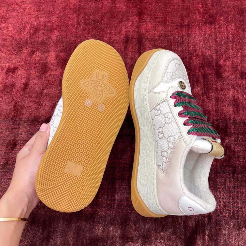 Screener Ponding shoes