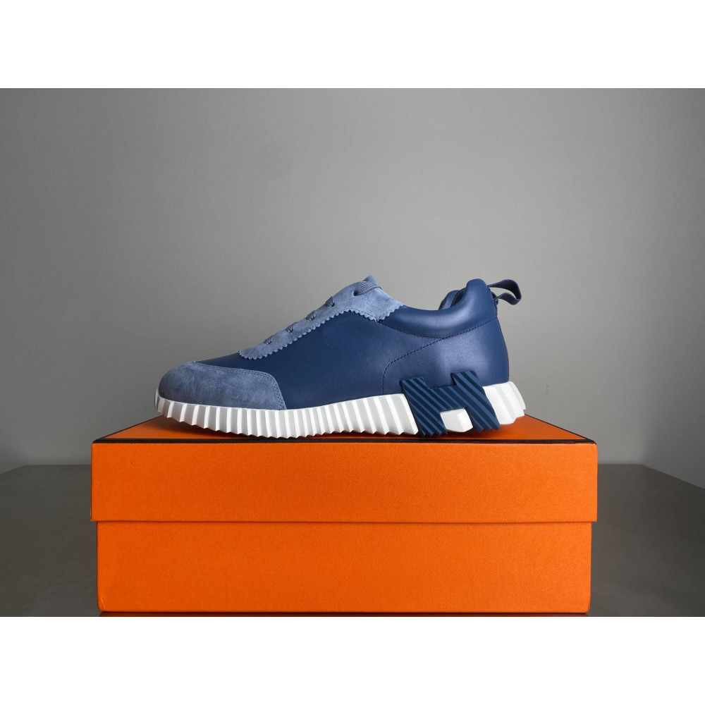 Bouncing sneaker