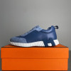 Bouncing sneaker