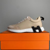 Bouncing sneaker