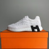 Bouncing sneaker