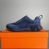 Bouncing sneaker