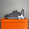 Bouncing sneaker