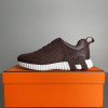 Bouncing sneaker