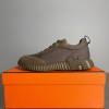 Bouncing sneaker