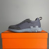 Bouncing sneaker