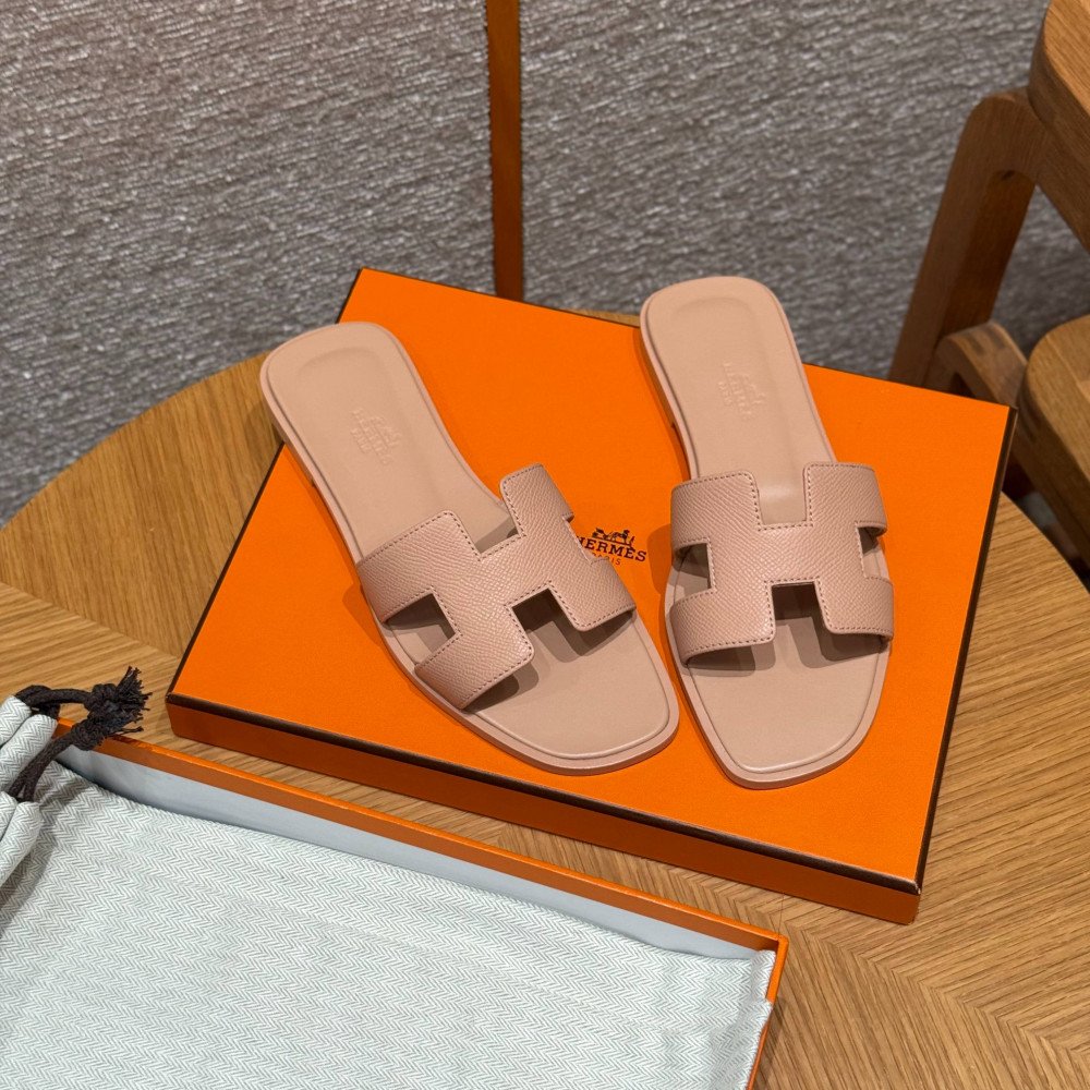 Oran sandal