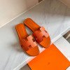 Oran sandal
