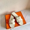 Oran sandal