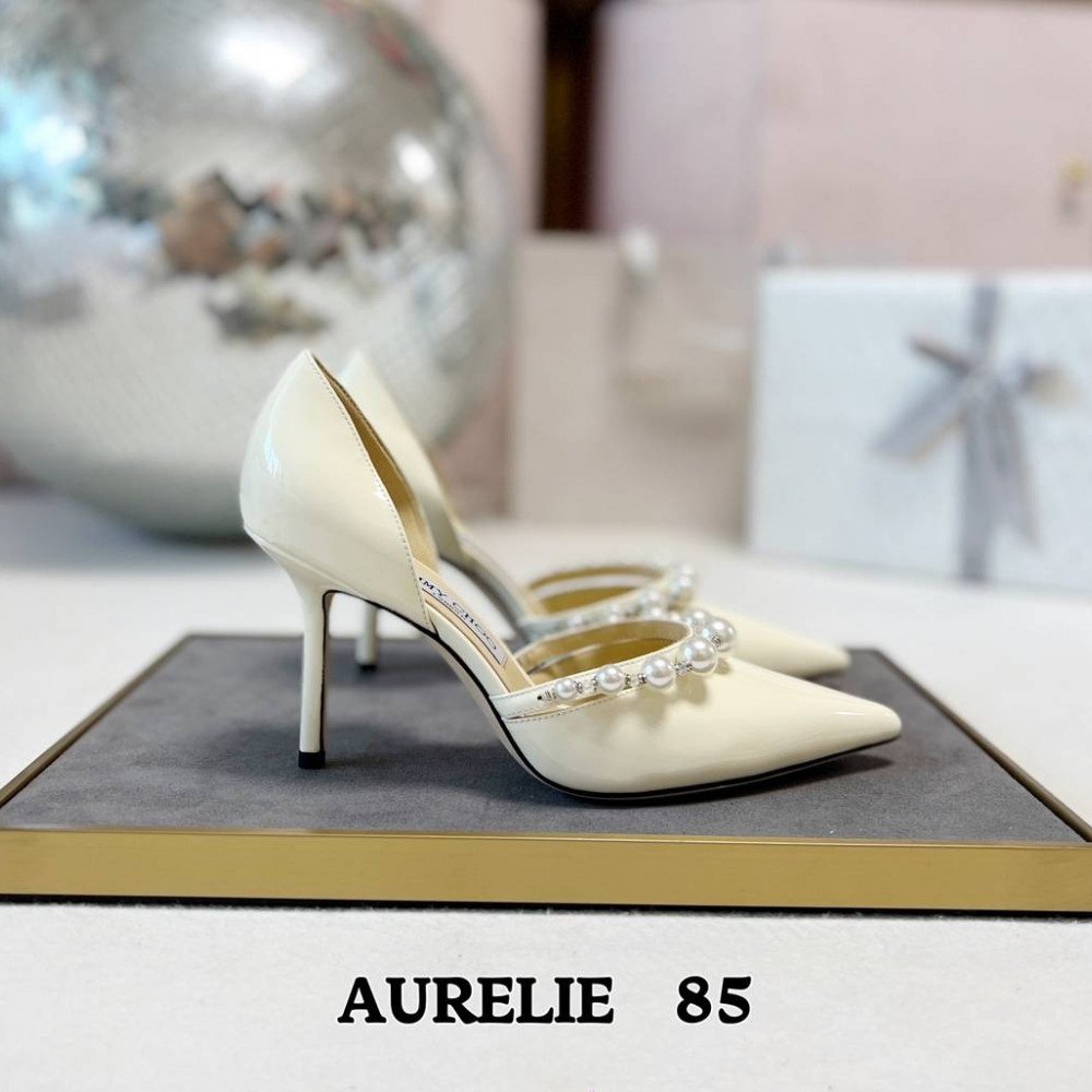 AURELIE AURELIE