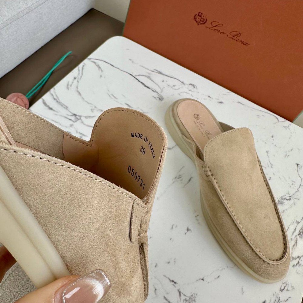 Men LeFou slippers