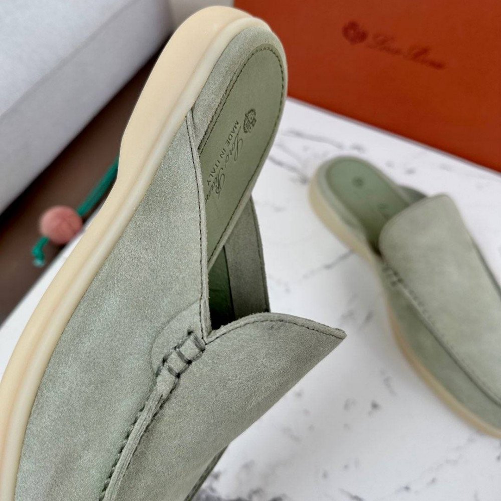 Men LeFou slippers