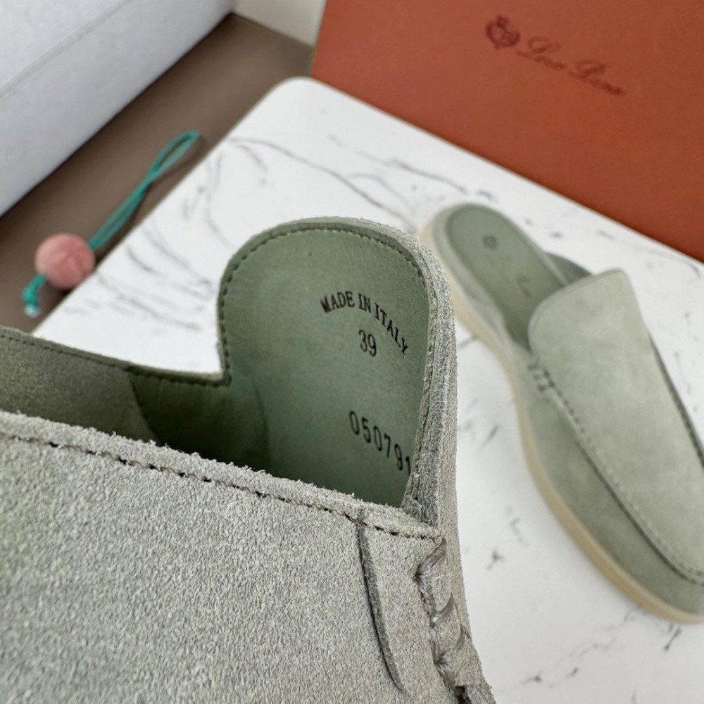 Men LeFou slippers