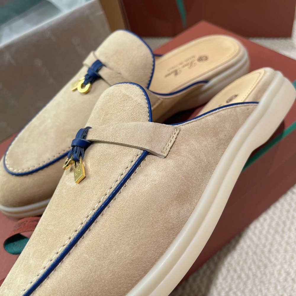 LeFou slippers