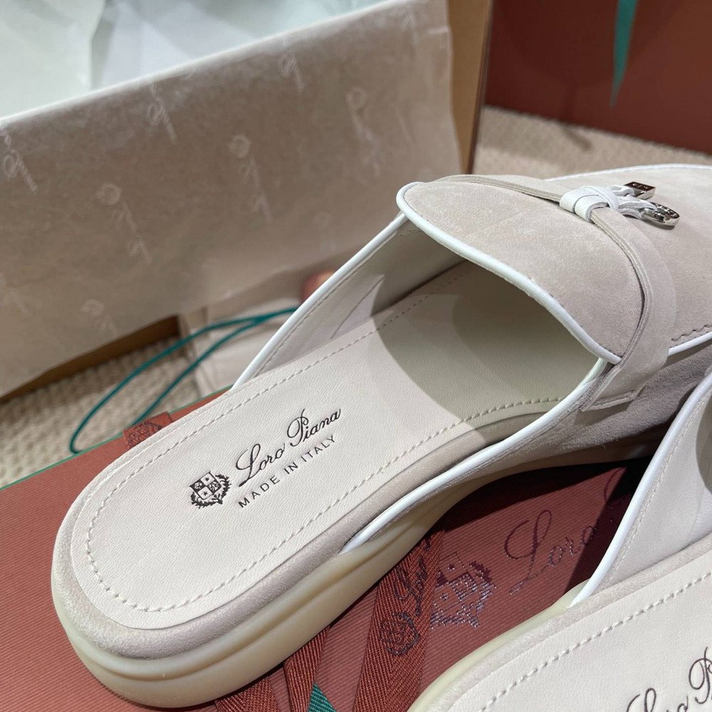 LeFou slippers