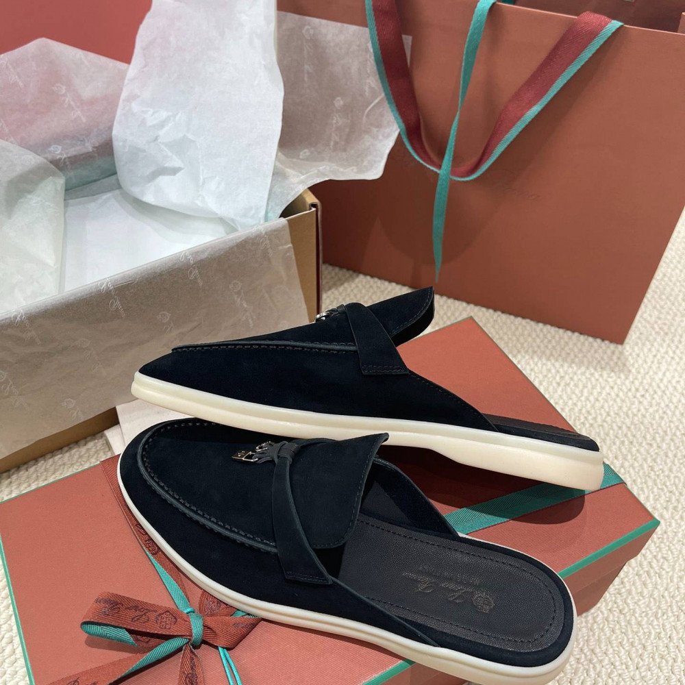 LeFou slippers