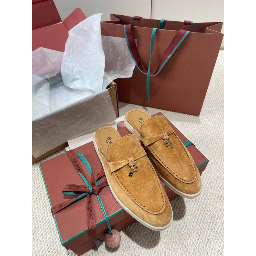 LeFou slippers