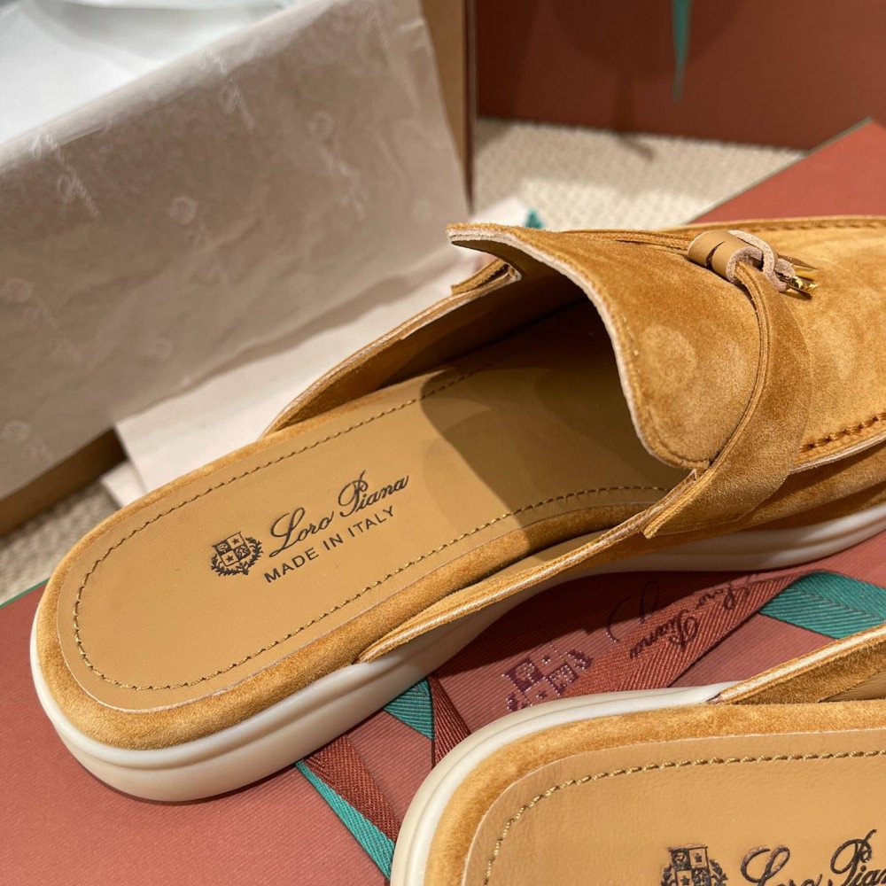LeFou slippers