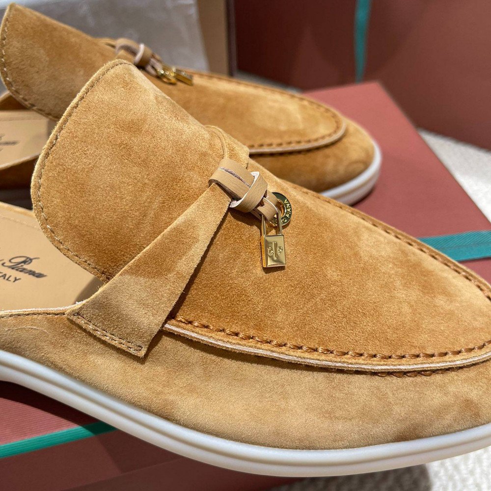 LeFou slippers