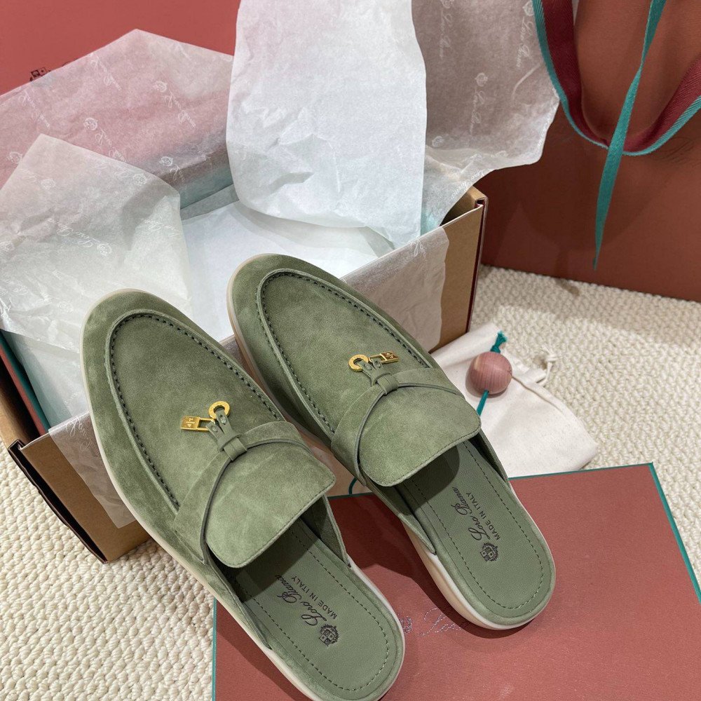 LeFou slippers