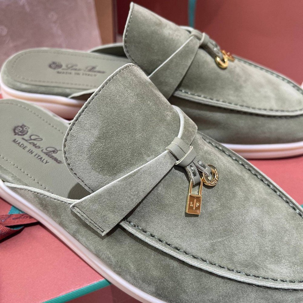 LeFou slippers