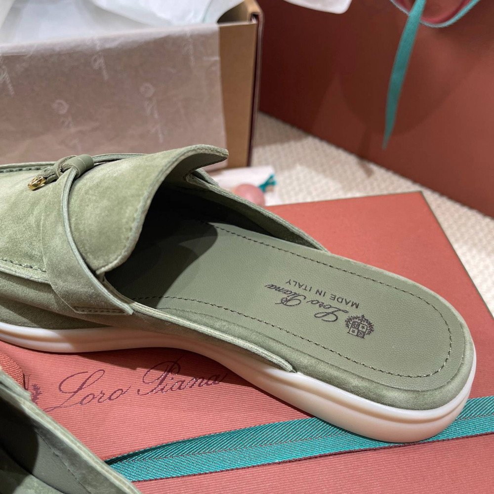 LeFou slippers