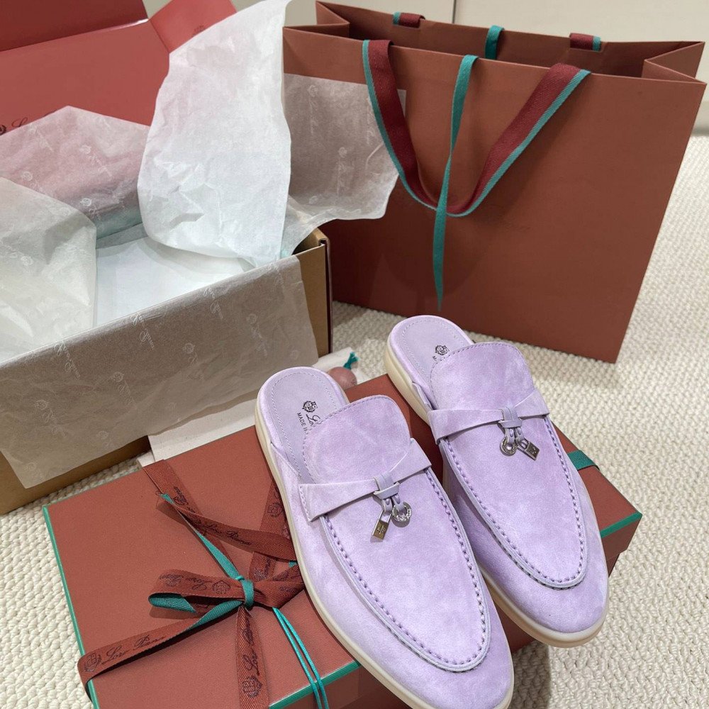 LeFou slippers