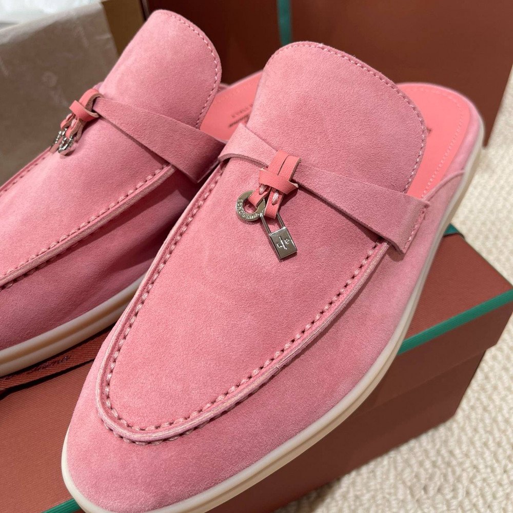 LeFou slippers