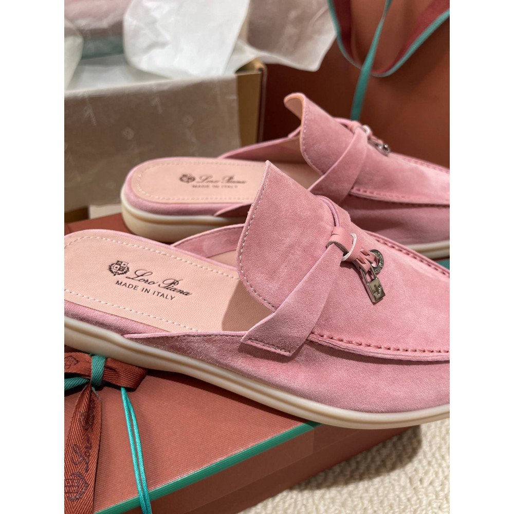 LeFou slippers