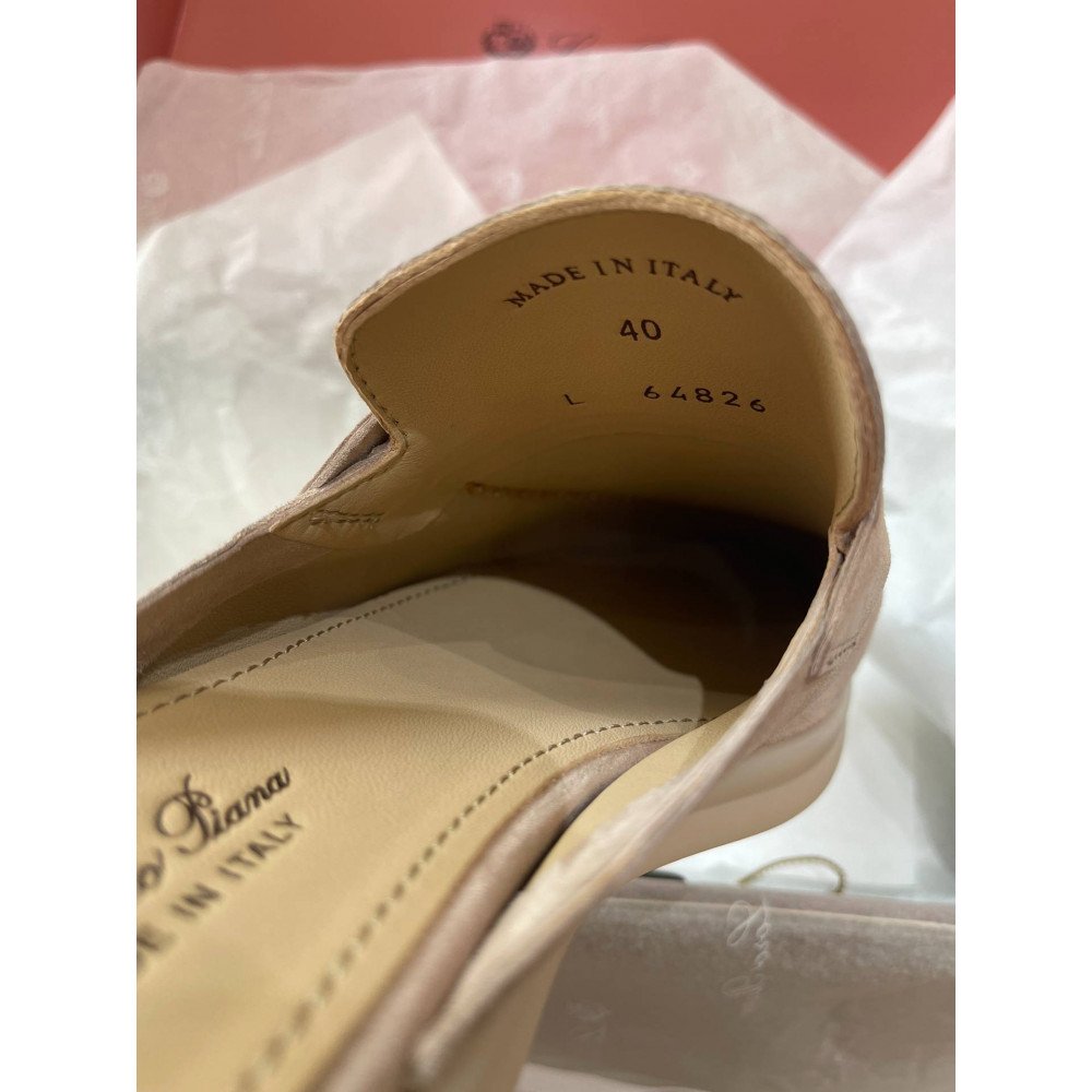 LeFou slippers
