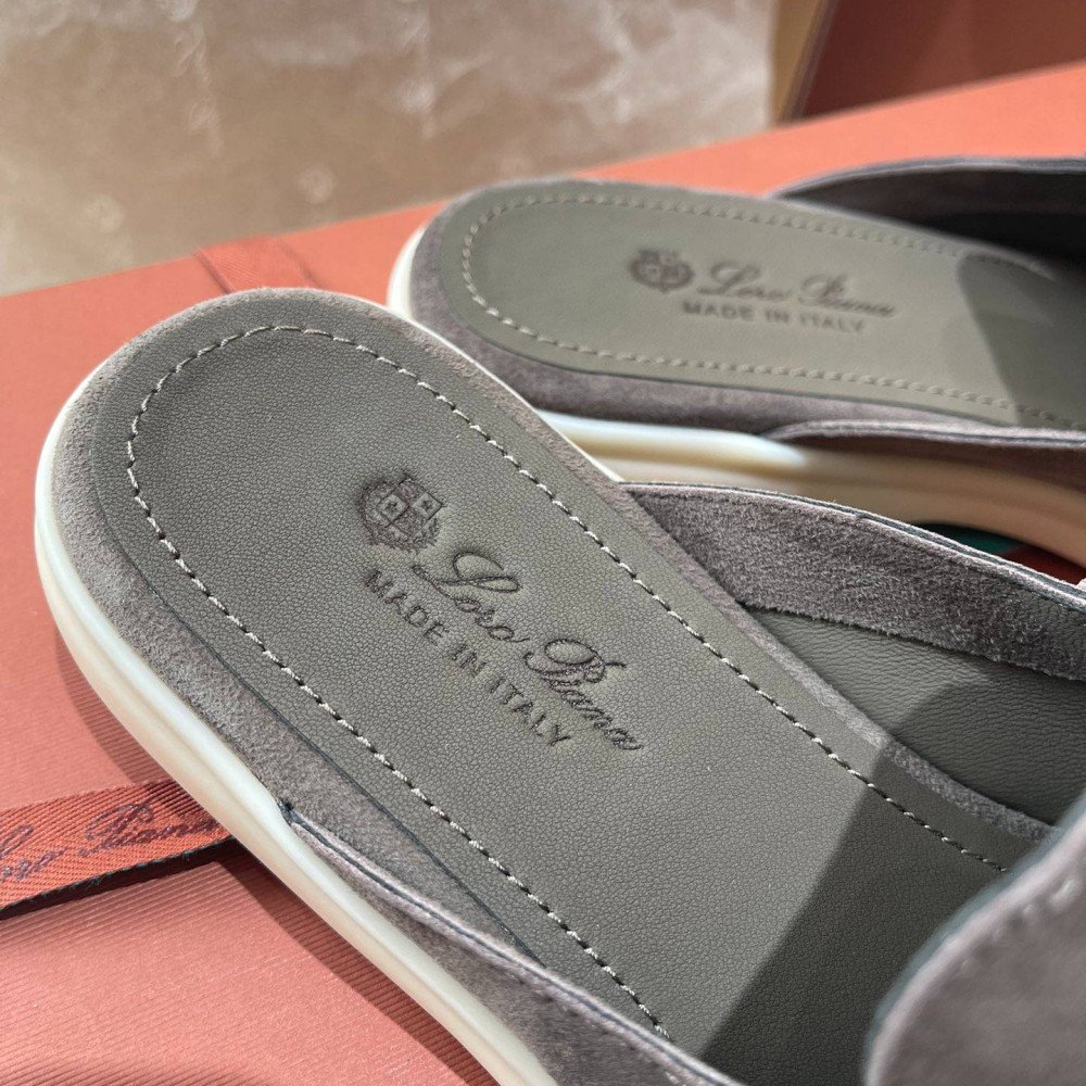 LeFou slippers