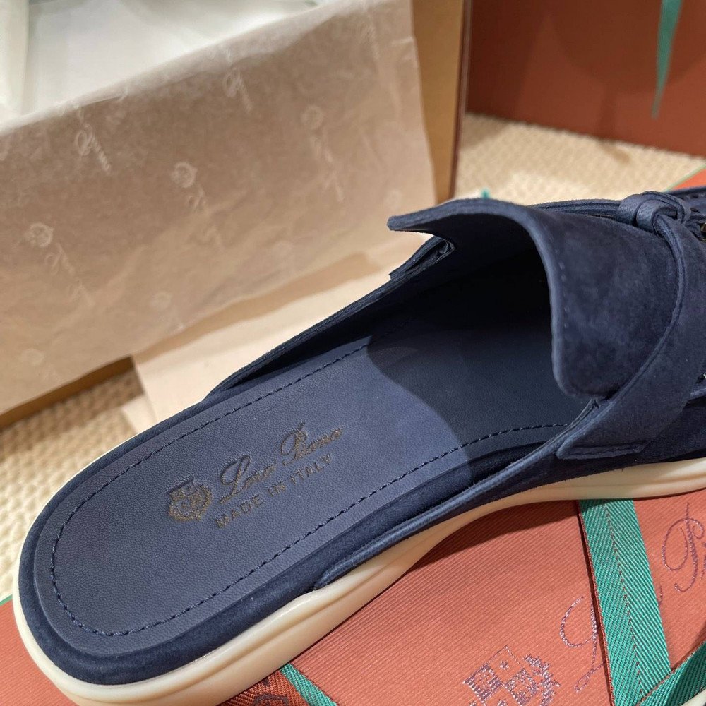 LeFou slippers