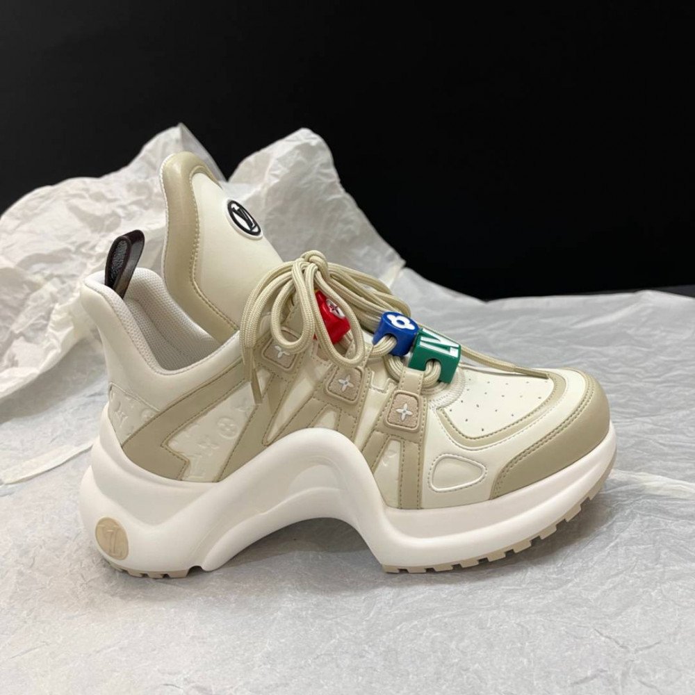 LV Archlight