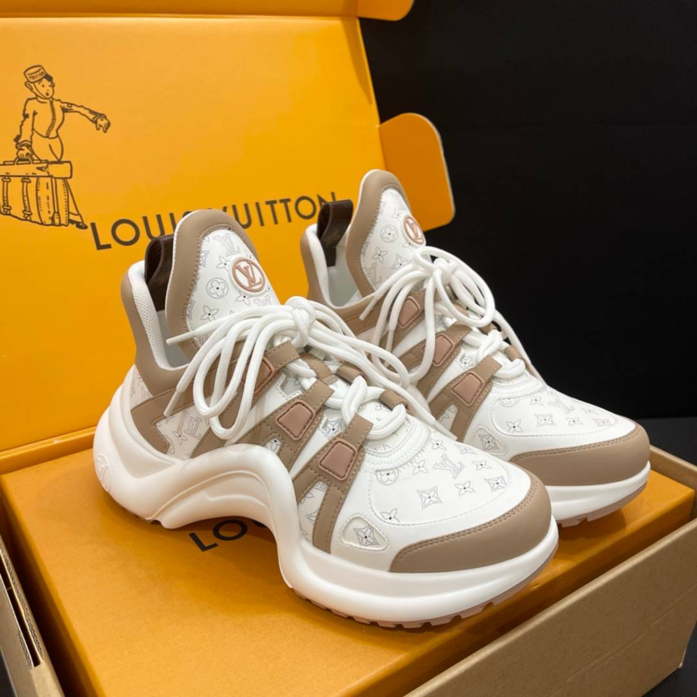 LV Archlight