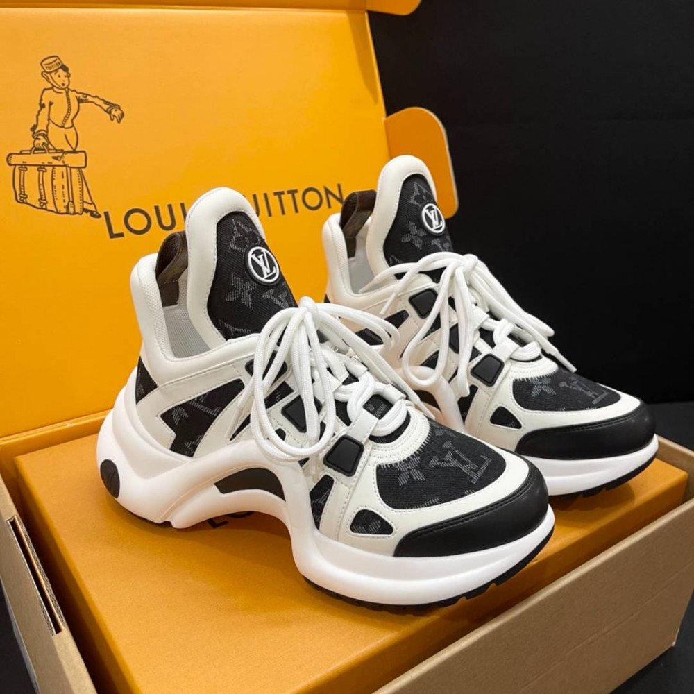 LV Archlight