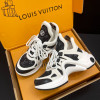 LV Archlight