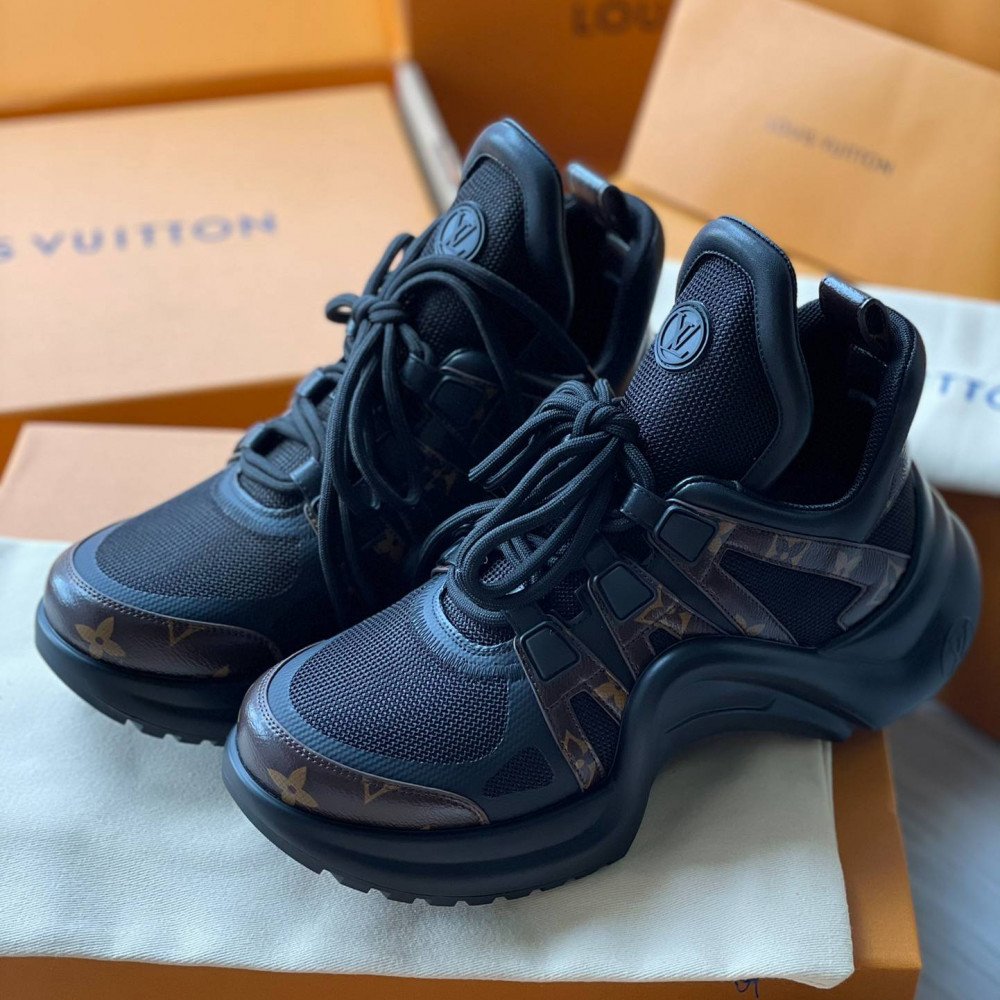 LV Archlight