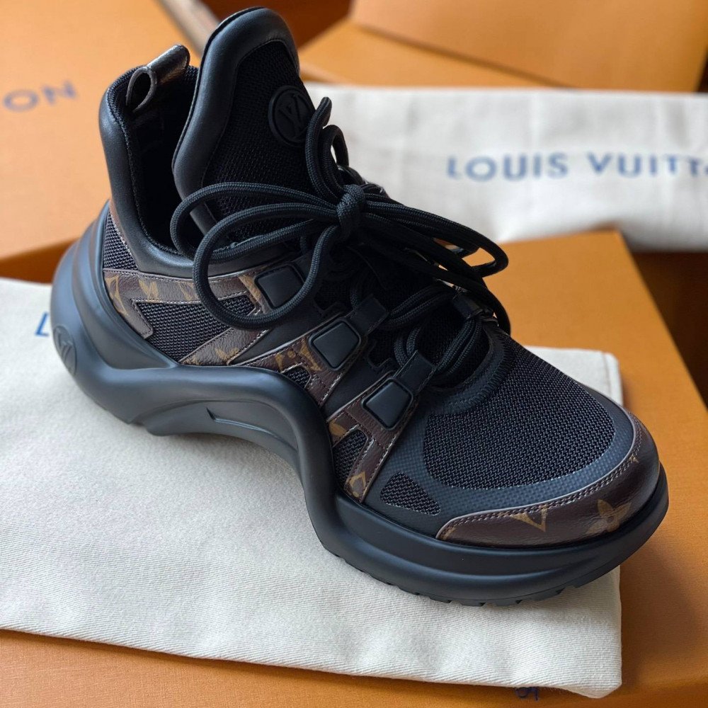 LV Archlight