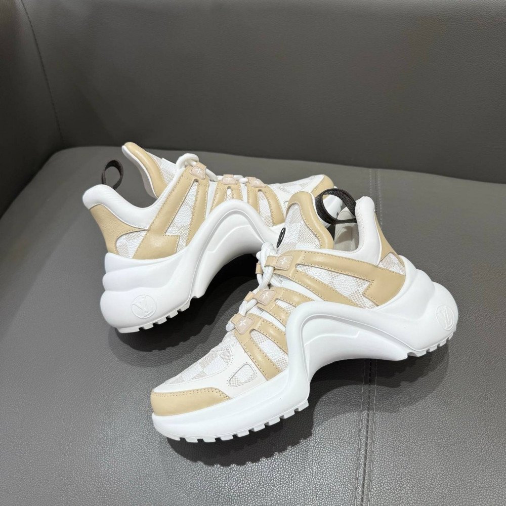 LV Archlight