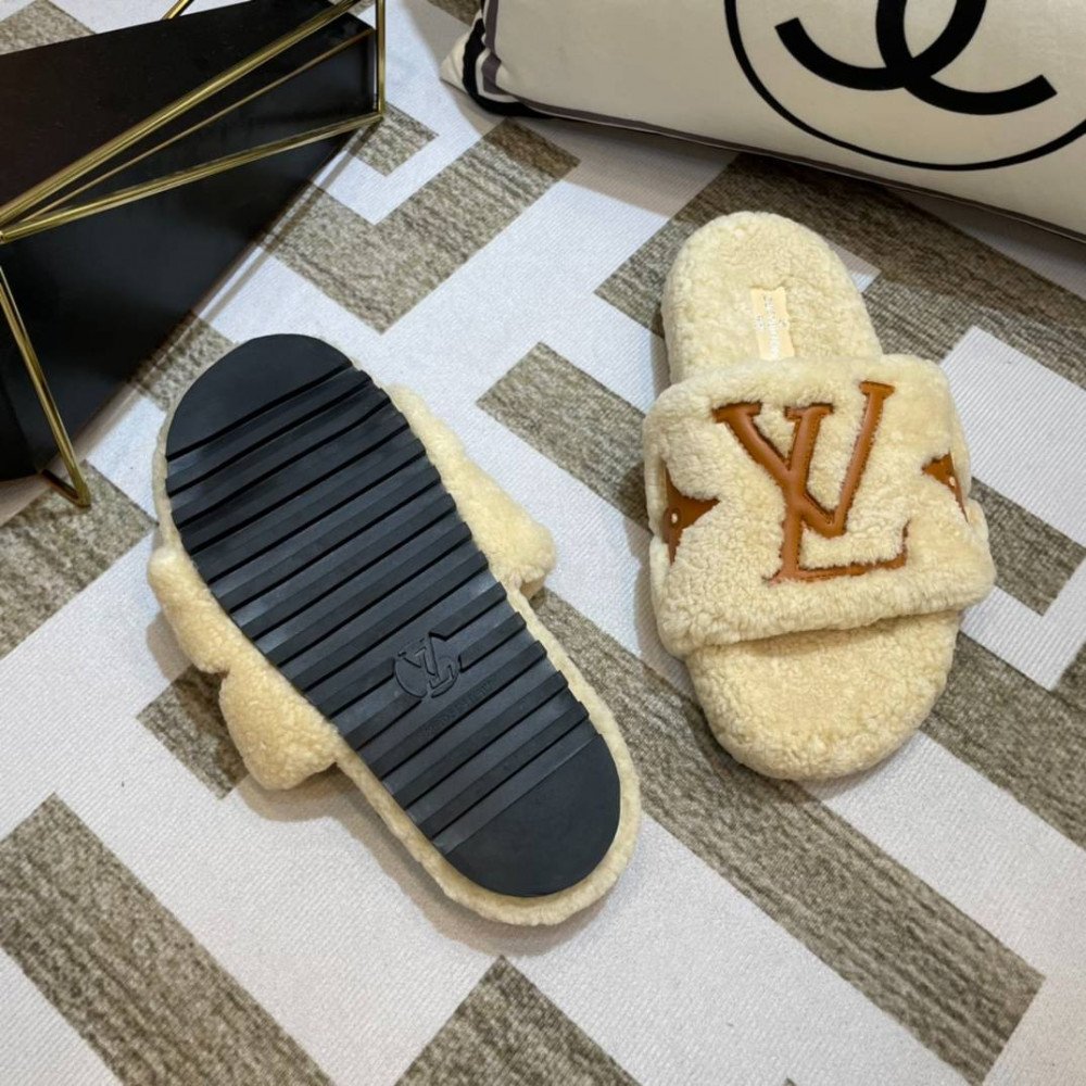 Furry slippers Furry slippers