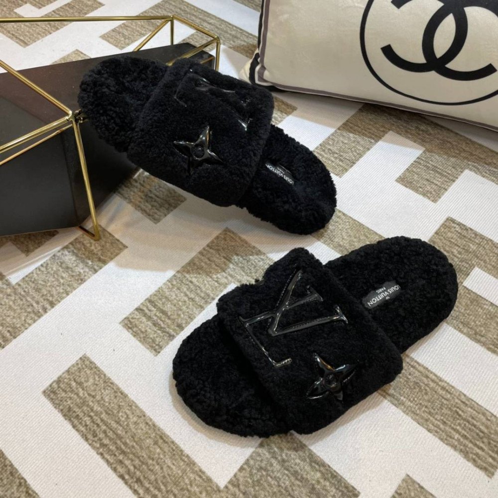 Furry slippers Furry slippers