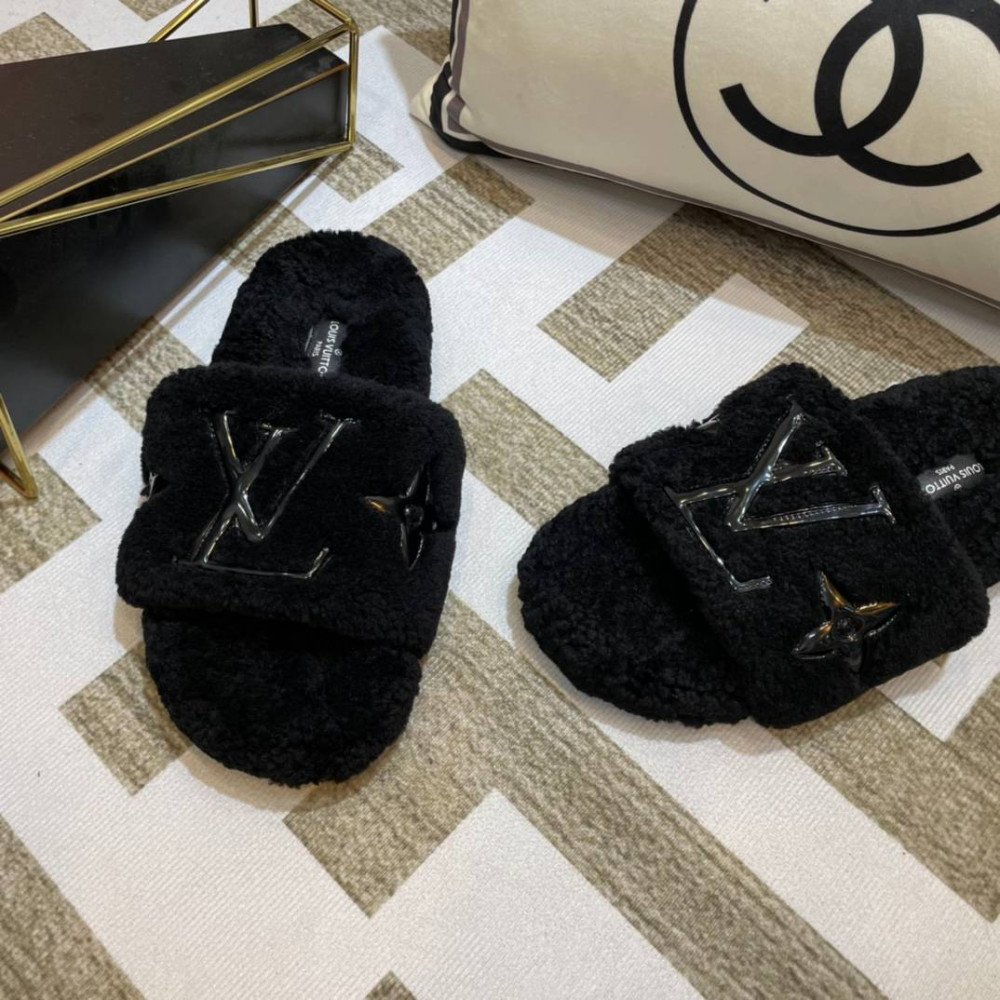 Furry slippers Furry slippers