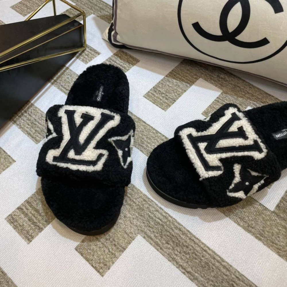 Furry slippers Furry slippers
