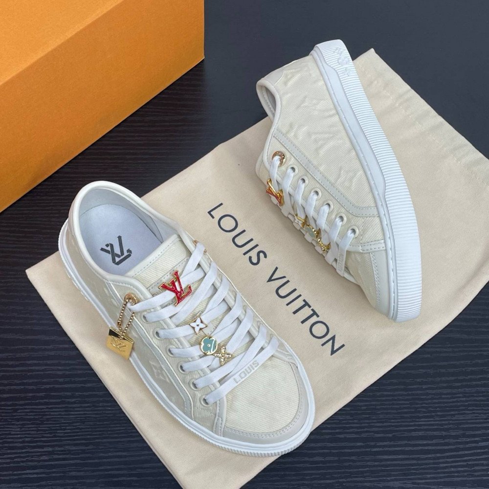 Lagoon Sneaker