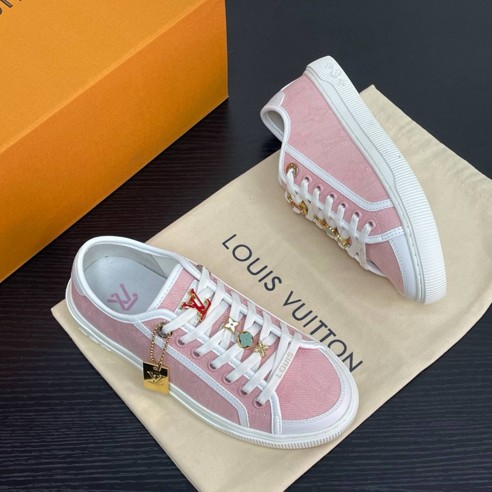 Lagoon Sneaker