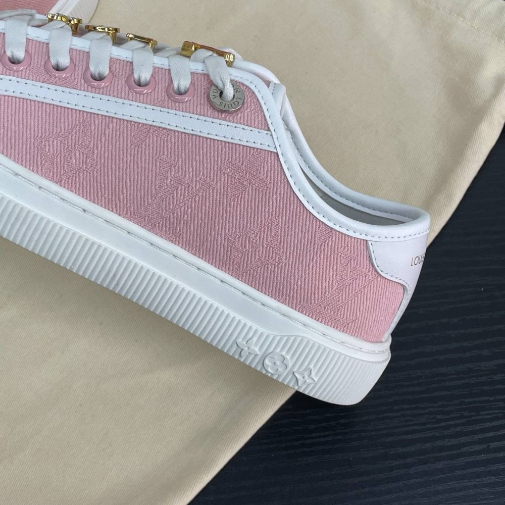 Lagoon Sneaker