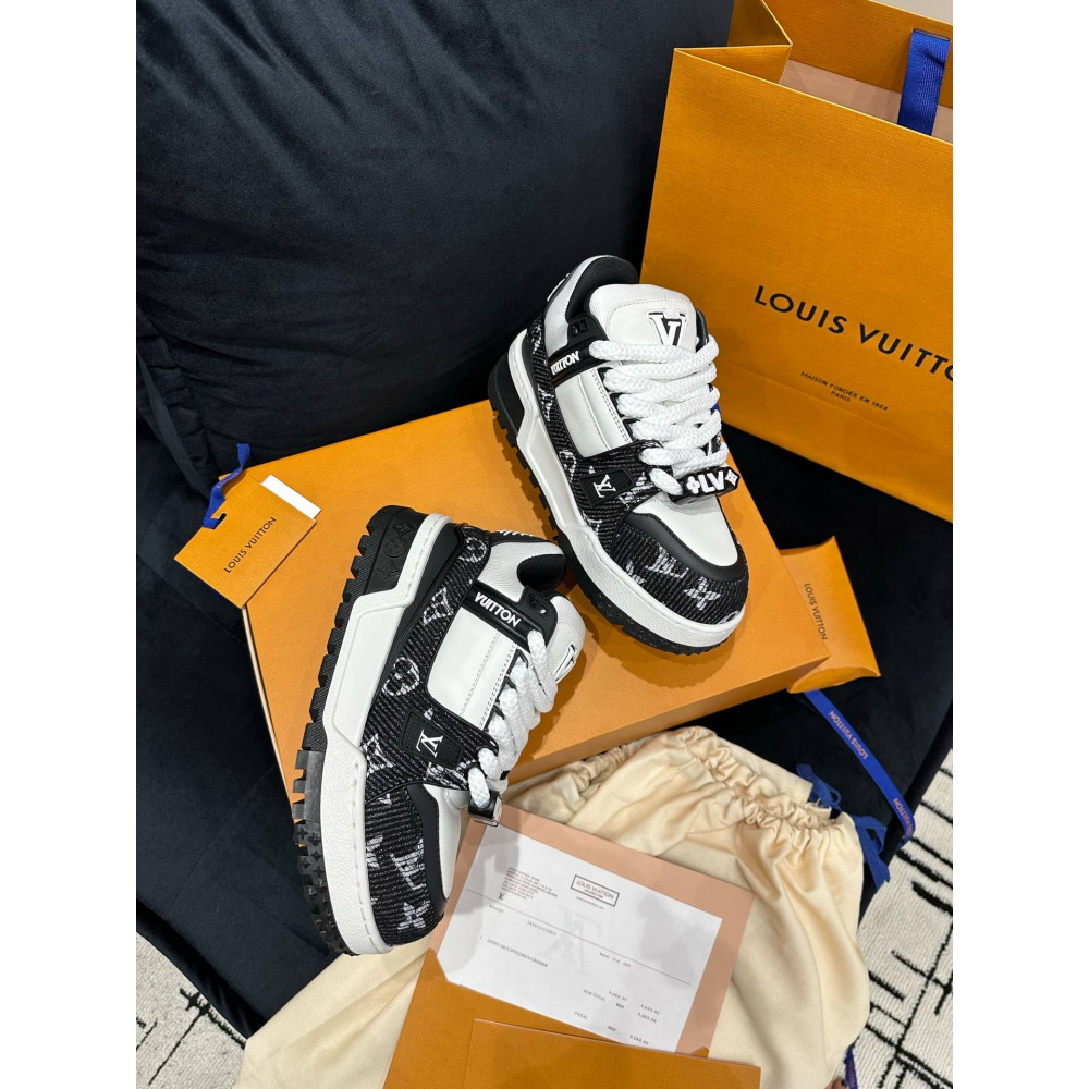 LV MAX Trainer Sneaker LV MAX Trainer Sneaker