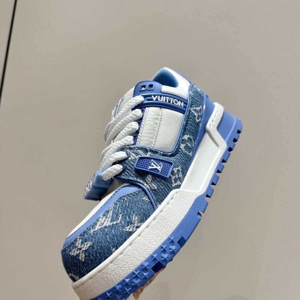 LV MAX Trainer Sneaker LV MAX Trainer Sneaker