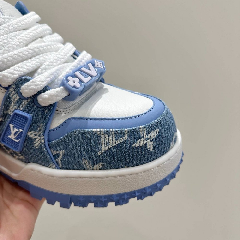 LV MAX Trainer Sneaker LV MAX Trainer Sneaker